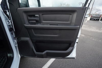 2023 RAM 1500 Classic Tradesman Crew Cab 4x4 5'7' Box