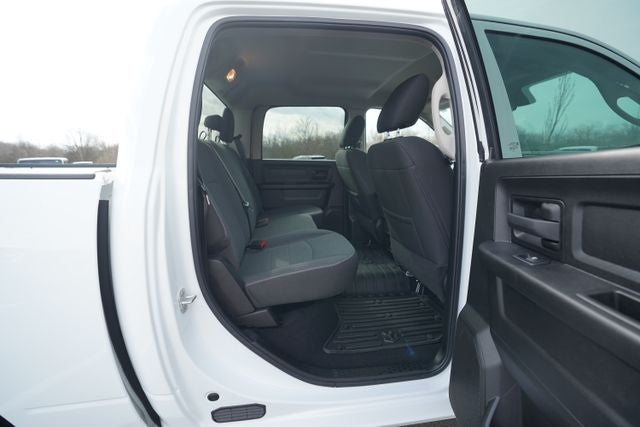 2023 RAM 1500 Classic Tradesman Crew Cab 4x4 5'7' Box