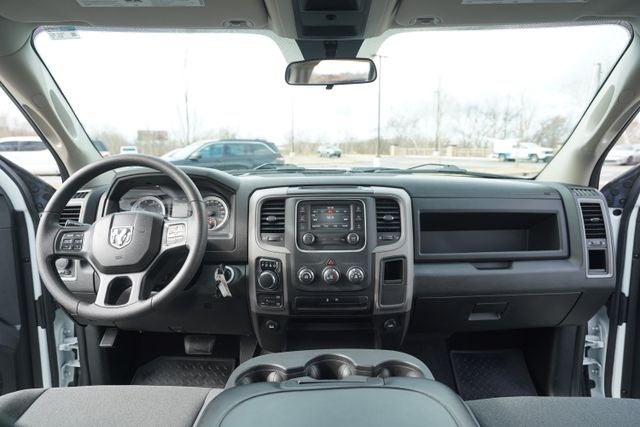 2023 RAM 1500 Classic Tradesman Crew Cab 4x4 5'7' Box