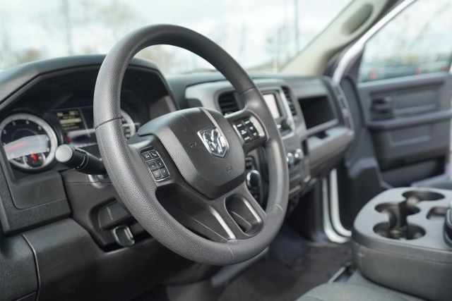 2023 RAM 1500 Classic Tradesman Crew Cab 4x4 5'7' Box