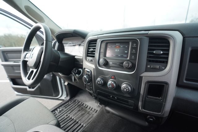 2023 RAM 1500 Classic Tradesman Crew Cab 4x4 5'7' Box