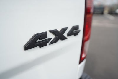 2023 RAM 1500 Classic Tradesman Crew Cab 4x4 5'7' Box