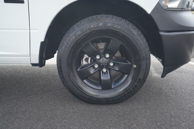 2023 RAM 1500 Classic Tradesman Crew Cab 4x4 5'7' Box