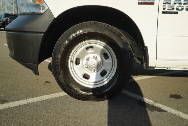 2023 RAM 1500 Classic Tradesman Crew Cab 4x4 5'7' Box