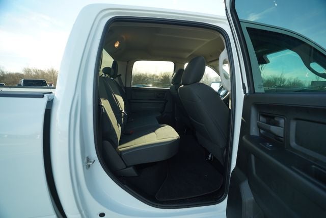 2023 RAM 1500 Classic Tradesman Crew Cab 4x4 5'7' Box