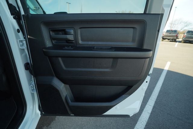 2023 RAM 1500 Classic Tradesman Crew Cab 4x4 5'7' Box