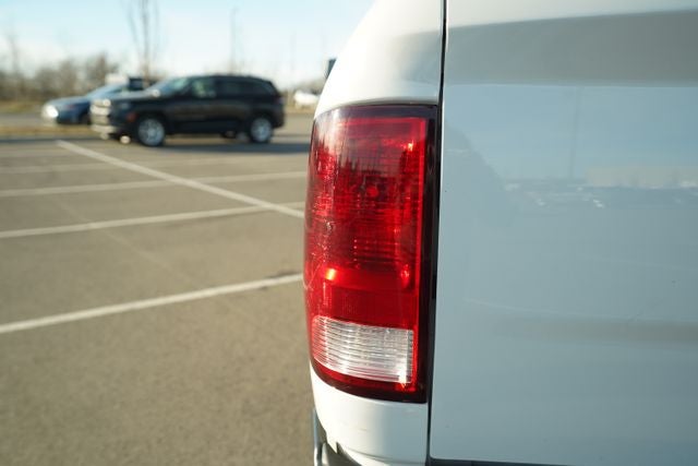 2023 RAM 1500 Classic Tradesman Crew Cab 4x4 5'7' Box