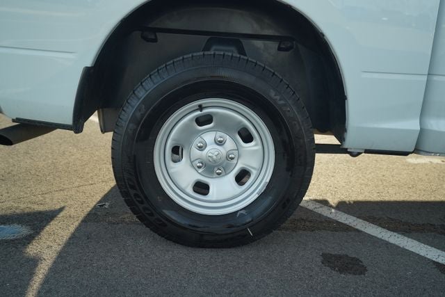 2023 RAM 1500 Classic Tradesman Crew Cab 4x4 5'7' Box