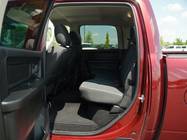2023 RAM 1500 Classic Tradesman Crew Cab 4x4 5'7' Box