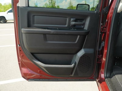 2023 RAM 1500 Classic Tradesman Crew Cab 4x4 5'7' Box