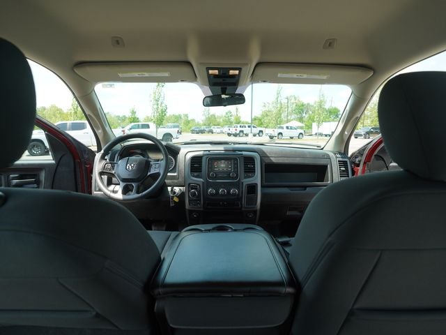 2023 RAM 1500 Classic Tradesman Crew Cab 4x4 5'7' Box