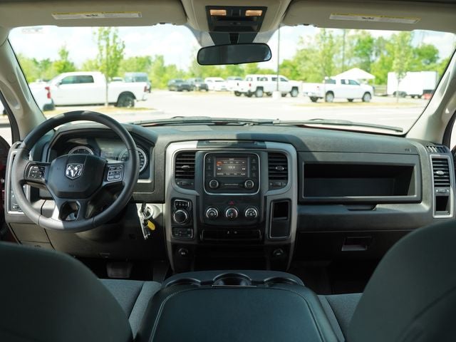 2023 RAM 1500 Classic Tradesman Crew Cab 4x4 5'7' Box