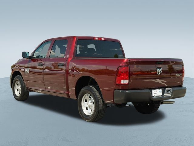 2023 RAM 1500 Classic Tradesman Crew Cab 4x4 5'7' Box
