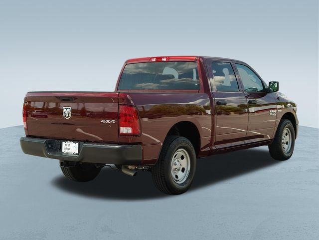 2023 RAM 1500 Classic Tradesman Crew Cab 4x4 5'7' Box