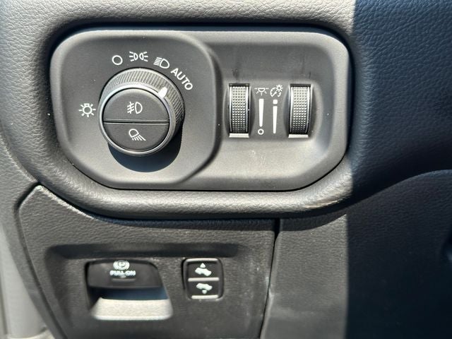 2026 RAM Ram 1500 Big Horn/Lone Star