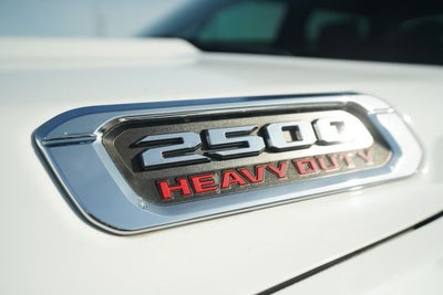 2019 RAM 2500 Tradesman Crew Cab 4x4 6'4' Box