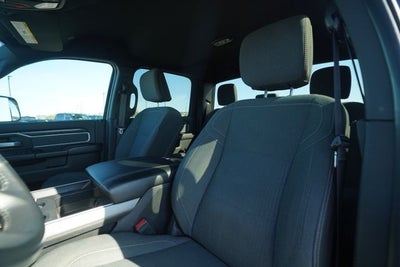 2022 RAM 2500 Big Horn Crew Cab 4x4 6'4' Box