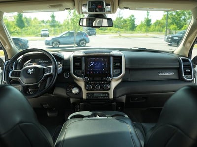 2019 RAM 2500 Laramie Crew Cab 4x4 6'4' Box