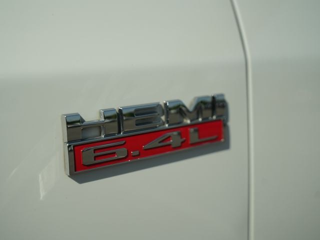 2019 RAM 2500 Laramie Crew Cab 4x4 6'4' Box
