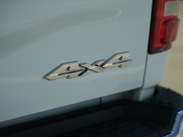 2019 RAM 2500 Laramie Crew Cab 4x4 6'4' Box