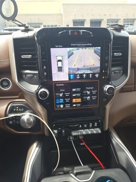 2020 RAM 2500 Laramie Crew Cab 4x4 6'4' Box