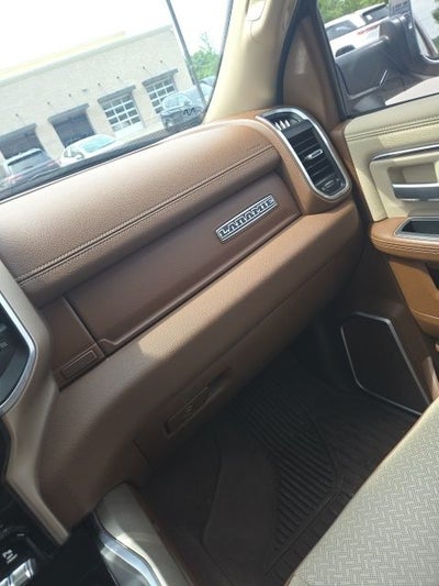 2020 RAM 2500 Laramie Crew Cab 4x4 6'4' Box