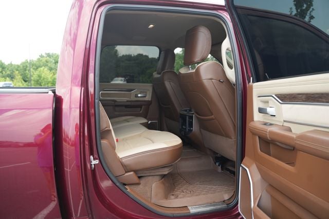 2020 RAM 2500 Laramie Crew Cab 4x4 6'4' Box