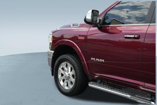 2020 RAM 2500 Laramie Crew Cab 4x4 6'4' Box
