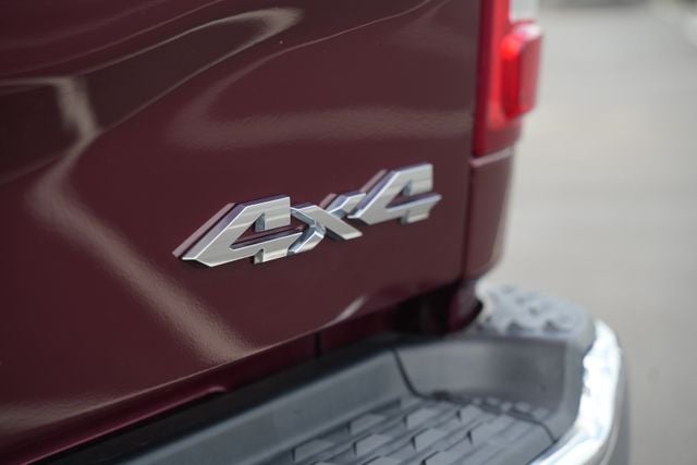 2020 RAM 2500 Laramie Crew Cab 4x4 6'4' Box
