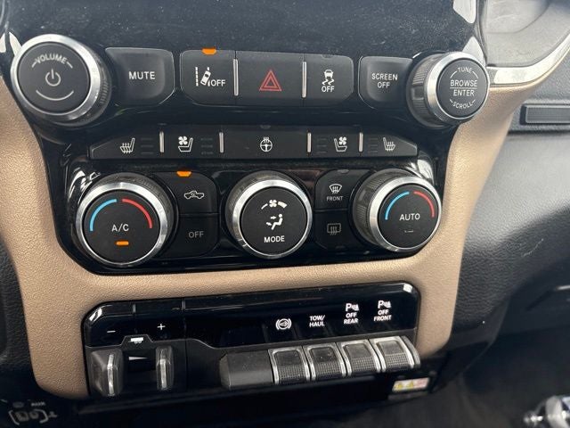 2024 RAM 2500 Laramie Crew Cab 4x4 6'4' Box