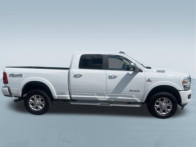 2022 RAM 2500 Laramie Crew Cab 4x4 6'4' Box