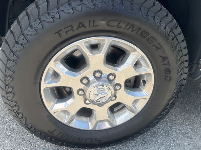2022 RAM 2500 Laramie Crew Cab 4x4 6'4' Box