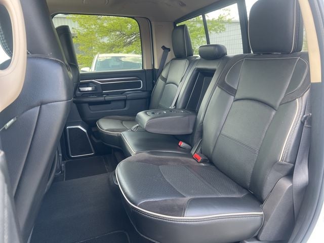 2022 RAM 2500 Laramie Crew Cab 4x4 6'4' Box