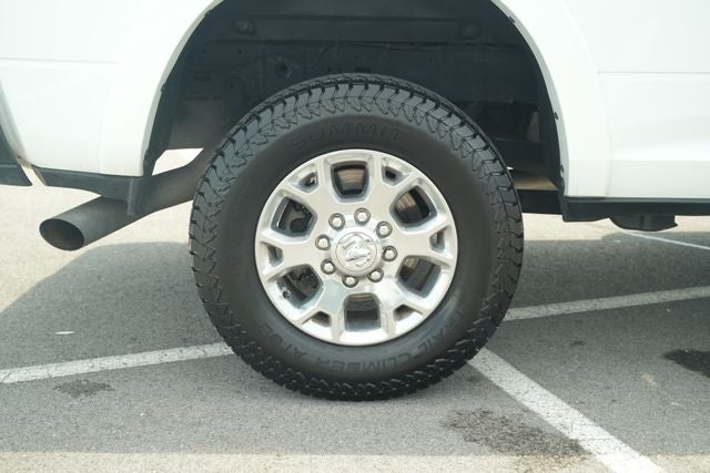 2022 RAM 2500 Laramie Crew Cab 4x4 6'4' Box