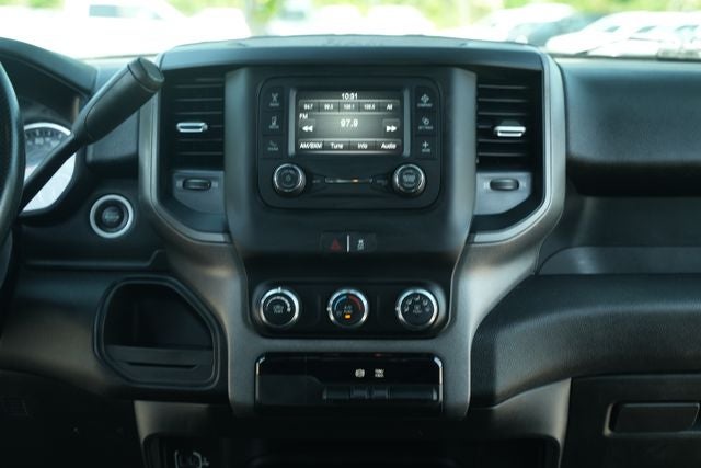 2022 RAM 2500 Tradesman Crew Cab 4x4 8' Box