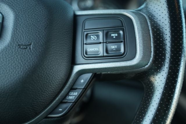 2022 RAM 2500 Tradesman Crew Cab 4x4 8' Box