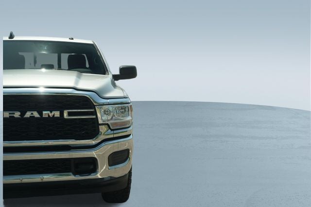 2022 RAM 2500 Tradesman Crew Cab 4x4 8' Box