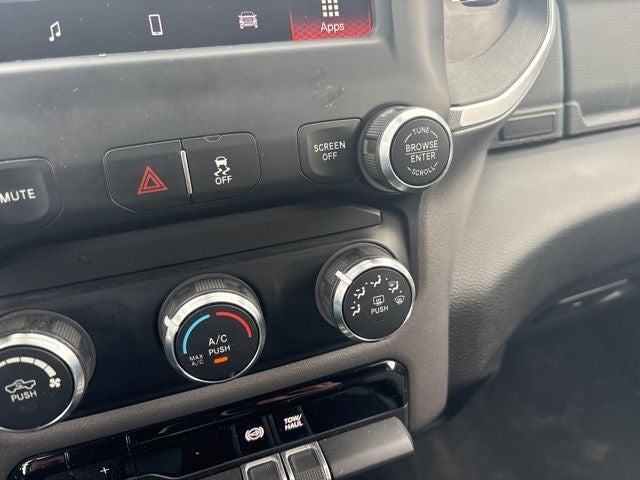 2024 RAM 2500 Big Horn Crew Cab 4x4 8' Box