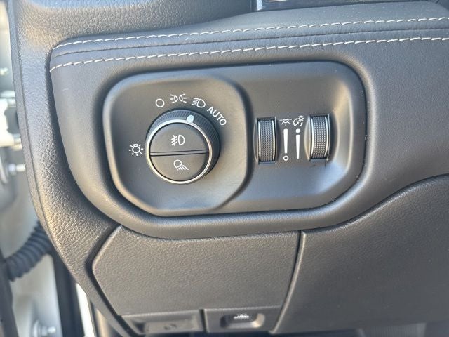 2024 RAM 2500 Limited Crew Cab 4x4 6'4' Box