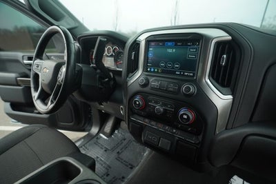 2022 Chevrolet Silverado 1500 LTD 2WD Crew Cab Short Bed LT