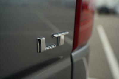 2022 Chevrolet Silverado 1500 LTD 2WD Crew Cab Short Bed LT