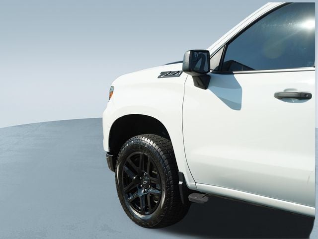 2023 Chevrolet Silverado 1500 4WD Crew Cab Short Bed Custom Trail Boss