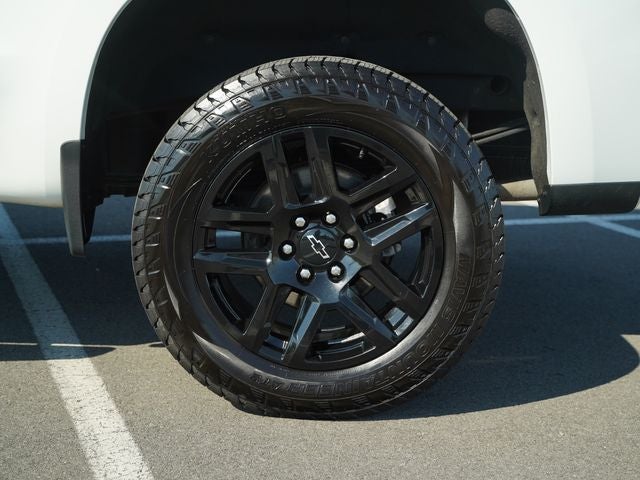 2023 Chevrolet Silverado 1500 4WD Crew Cab Short Bed Custom Trail Boss