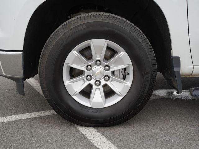 2022 Chevrolet Silverado 1500 4WD Crew Cab Standard Bed LT