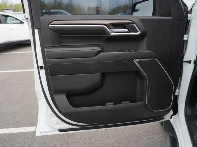 2022 Chevrolet Silverado 1500 4WD Crew Cab Standard Bed LT