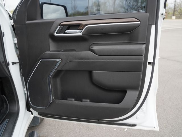 2022 Chevrolet Silverado 1500 4WD Crew Cab Standard Bed LT