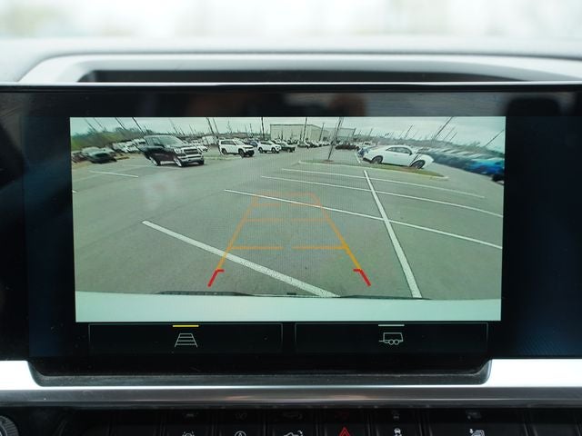 2022 Chevrolet Silverado 1500 4WD Crew Cab Standard Bed LT