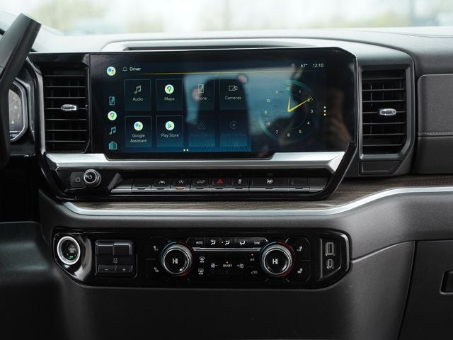 2022 Chevrolet Silverado 1500 4WD Crew Cab Standard Bed LT