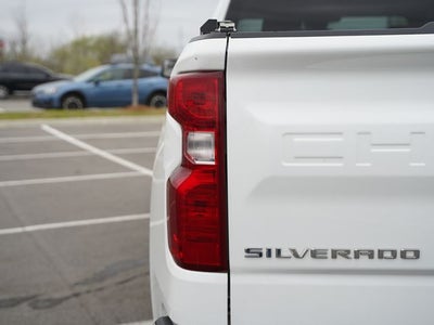 2022 Chevrolet Silverado 1500 4WD Crew Cab Standard Bed LT