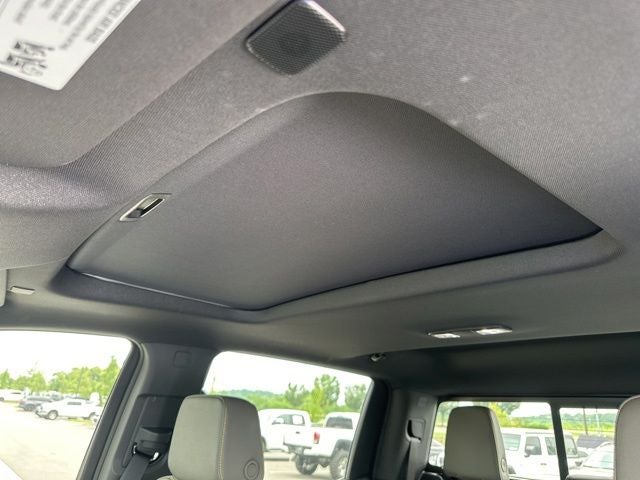 2026 Chevrolet Silverado 1500 4WD Crew Cab Short Bed ZR2